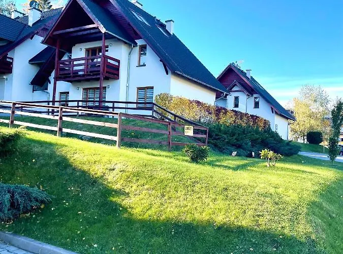 Pod śnieżką Uroczy Z Kominkiem Apartament *